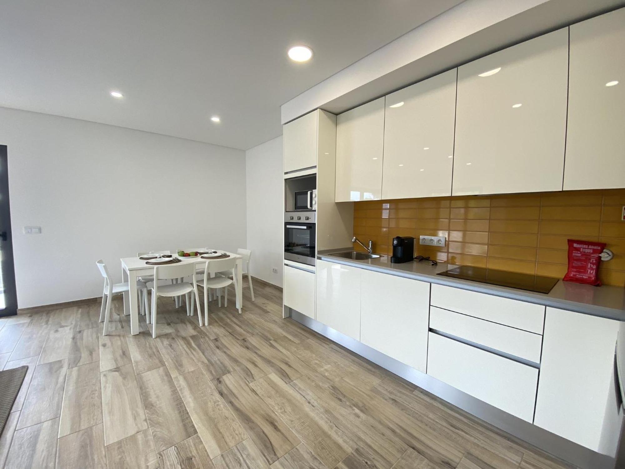 Quarteira Modern By Homing Apartment Exterior photo