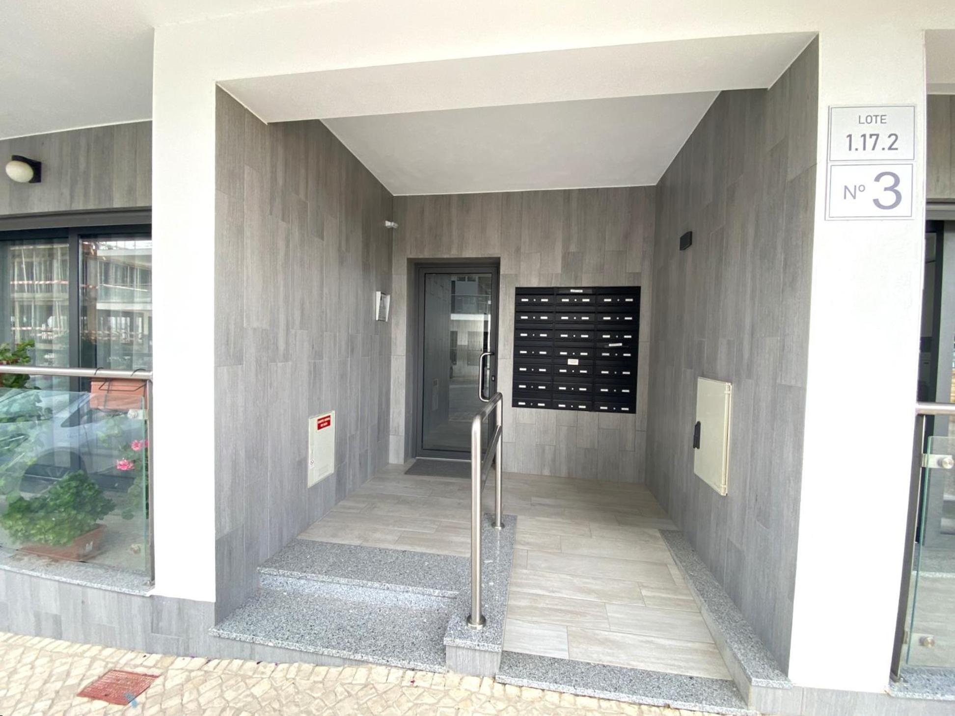 Quarteira Modern By Homing Apartment Exterior photo