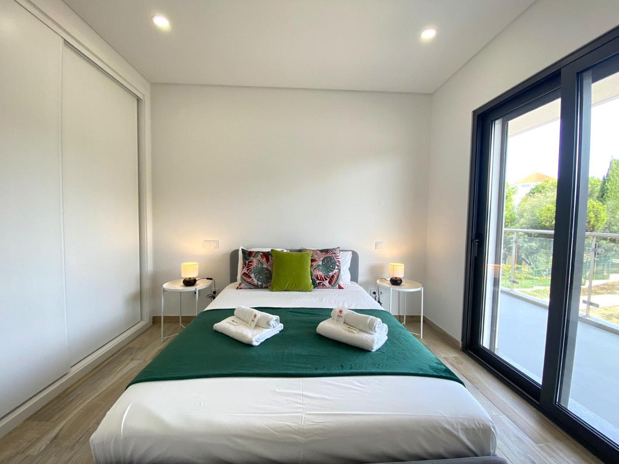 Quarteira Modern By Homing Apartment Exterior photo